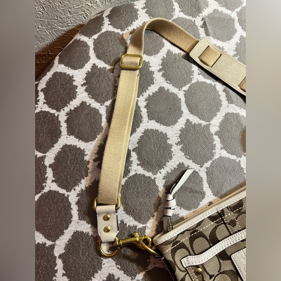 Coach Tan Crossbody Bag - Picture 13 of 15